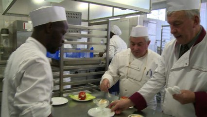 Hollande détaille son plan d'urgence pour l'emploi