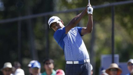 Fabian Gomez Edges Snedeker in Playoff