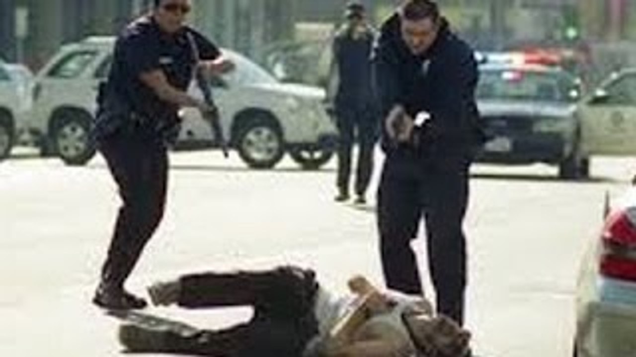 Worlds Scariest Police Shootouts - Crime Documentary