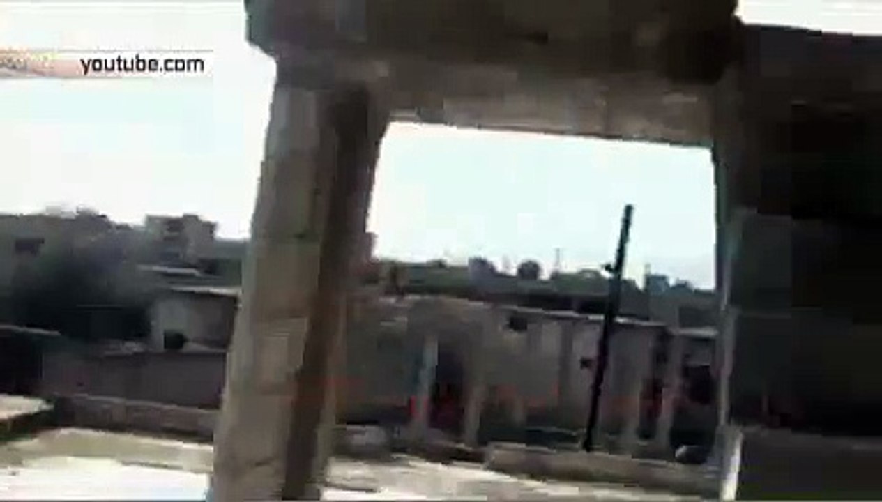 Авиаудар сирийских ВВС обратил десятки боевиков в столб пыли