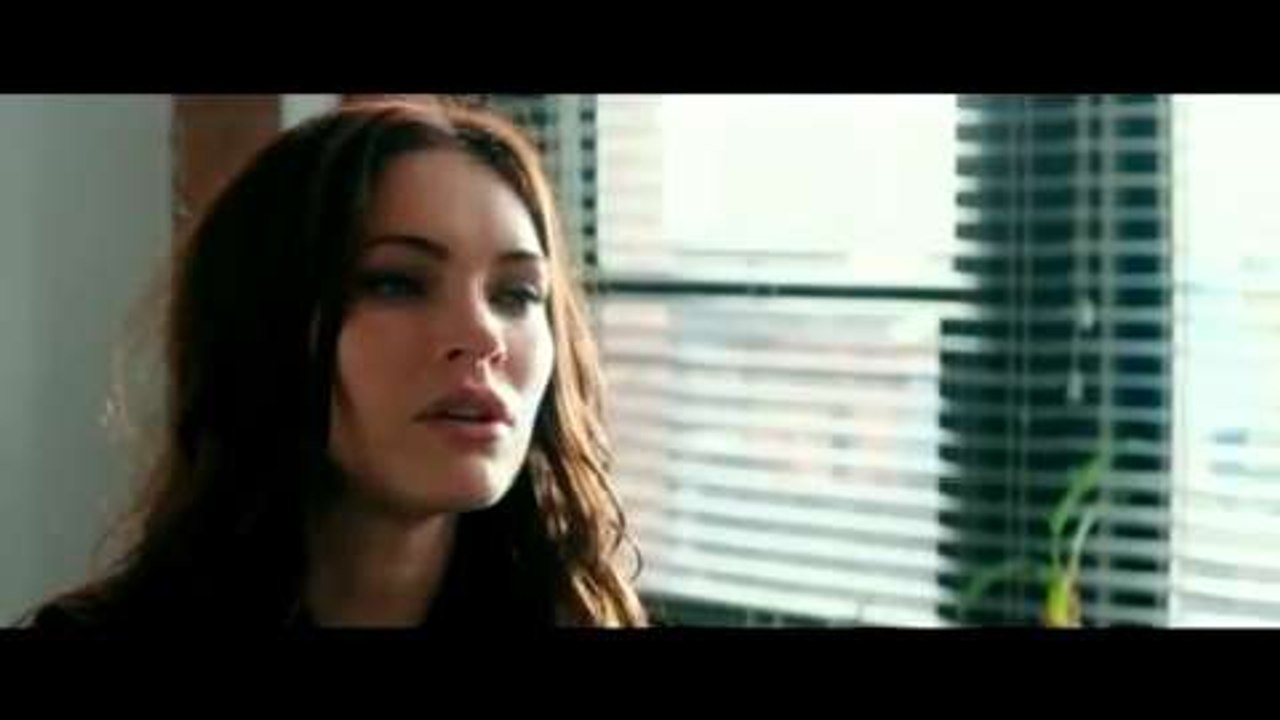 Teenage Mutant Ninja Turtles (2014)- Megan Fox Clip #1