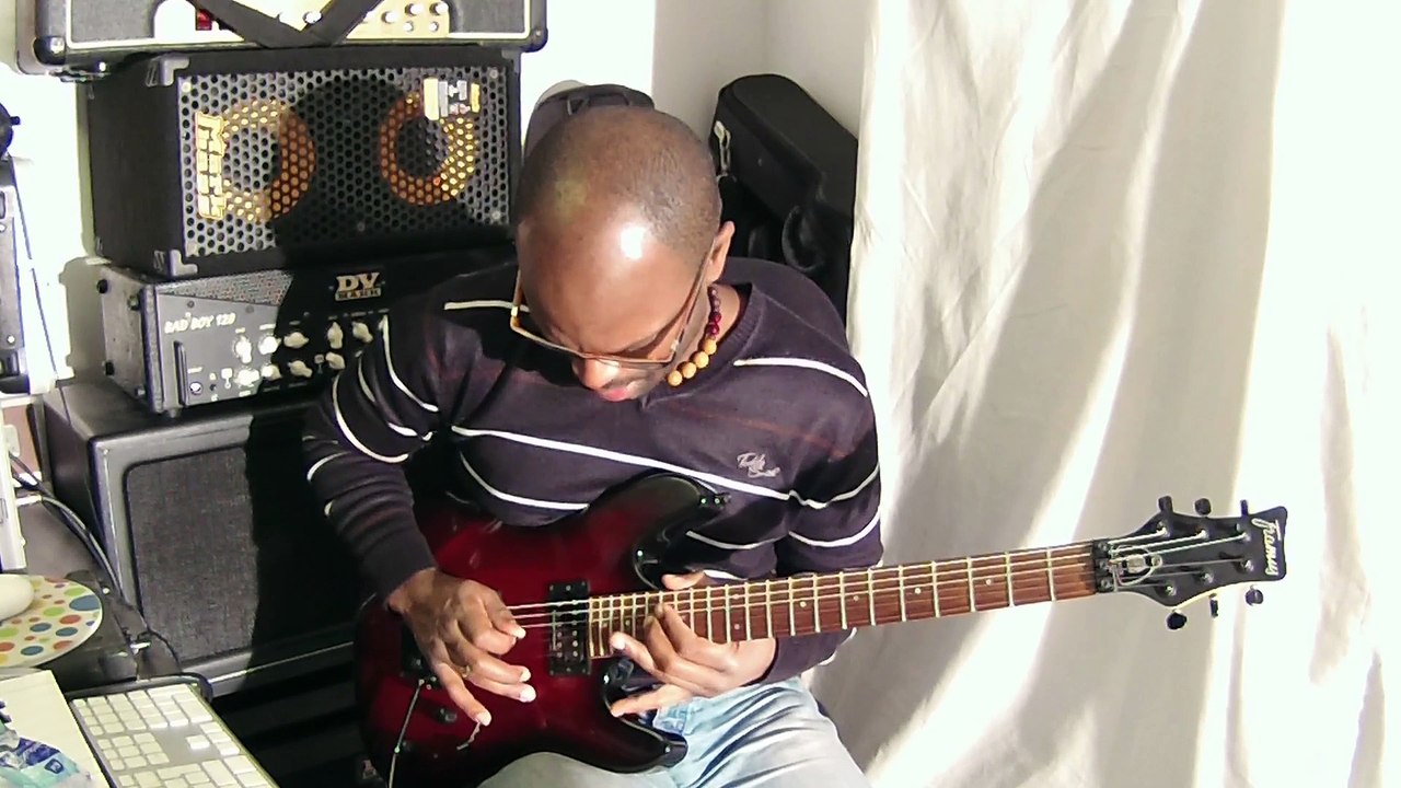 Jouer "All by myself" en mode Guitar Hero! Cover de Céline Dion