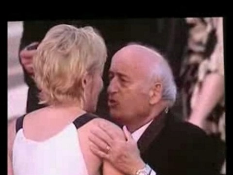 Montée marches Sharon Stone, Alain Delon, Sarah Forestier