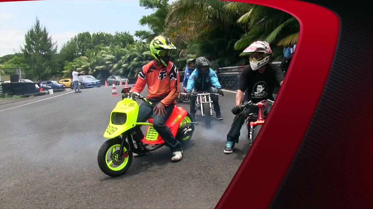 Passion Auto 48 / 200m départ arrêté PSR / Expo voitures anciennes CVAS et 4C ....