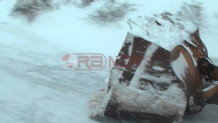 Kryebashkiaku me tone të ashpra: Jepni dorëheqjen nëse nuk pastroni rrugët - Ora News