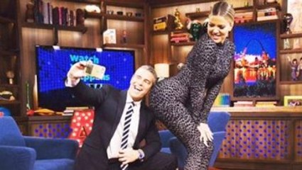 Khloe Kardashian'ın Selfie Pozu, Programa Damgasını Vurdu