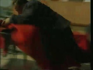 bana bir masal anlat baba içinde denizle balıklar yağmurla kar olsun güneşlen ay