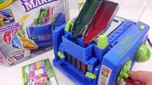 Trò chơi máy chế tạo bút chì giúp bé tạo các cây bút chì với nhiều màu độc đáo