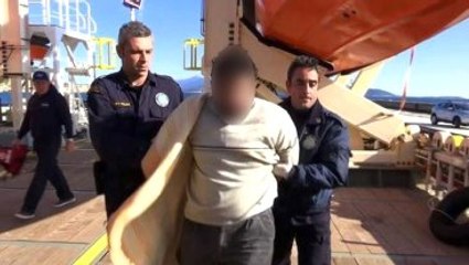 İnsan Kaçakçısına Ölen Çocukların Cansız Bedenlerini Gösterdiler