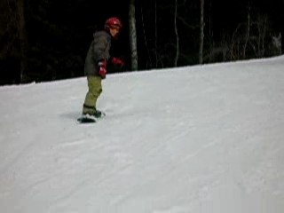 Hugo et Sandro font du ski