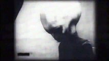 ALIEN VIVO REAL shocking video of alien captured by the government in 1947