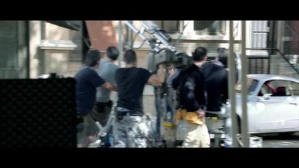 Penélope Cruz grita Oso Ciego en el plató - Hobbyconsolas.com