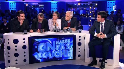 Jérémy Ferrari face à Manuel Valls dans "On n'est pas couché"