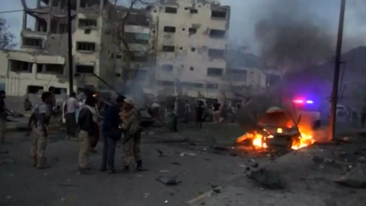 Car bomb in Yemeni port city kills four, injures others- witnesses - Reuters
