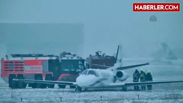 Atatürk Havalimanı'na İnen Jet Pistten Çıktı