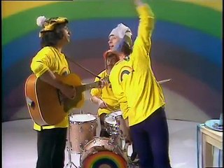 Zippy and Bungle Talk About Clothes | Rainbow TV Series 1 Episode 10 FULL Episode