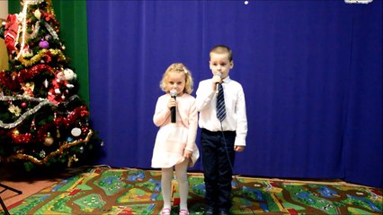 04 Pójdźmy wszyscy do stajenki