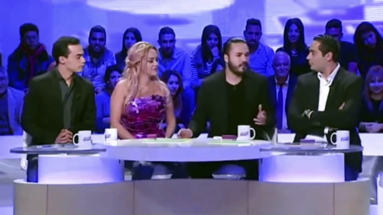 كريم الغربي- هبليه هبليه في الأحمر - الفتاة التونسية و ازدواجية شخصيتها