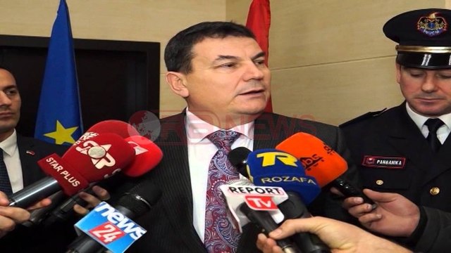 Trafiku i armëve nga liqeni i Shkodrës, Çako: Filma me regji, s’i komentoj- Ora News