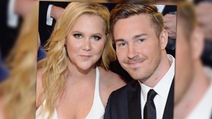 Amy Schumer dit que les acteurs avec du ventre doivent écrire leurs propres histoires