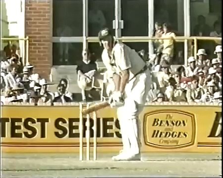 -PAIN- DEADLY Curtly Ambrose BROKEN JAW and OUT! vs Geoff Lawson 1988. Rare cricket video