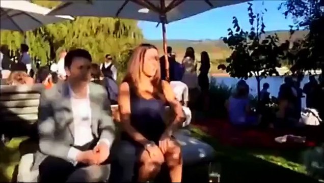 ALİ ÖZBİR PROGRAMA KATILIR VE ESRA EROL ONA TALİP OLUR..BUYRUN İZLEYİN :))