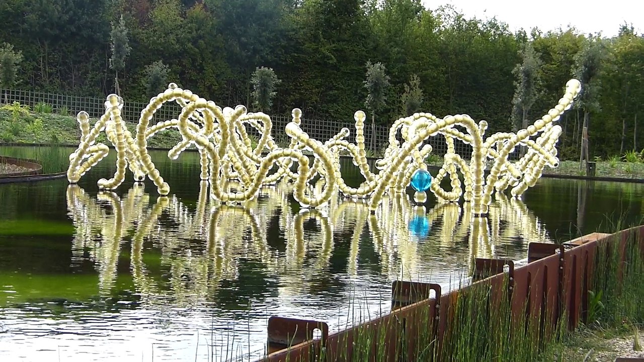 Le théâtre d'eau de Jean-Michel Othoniel à Versailles