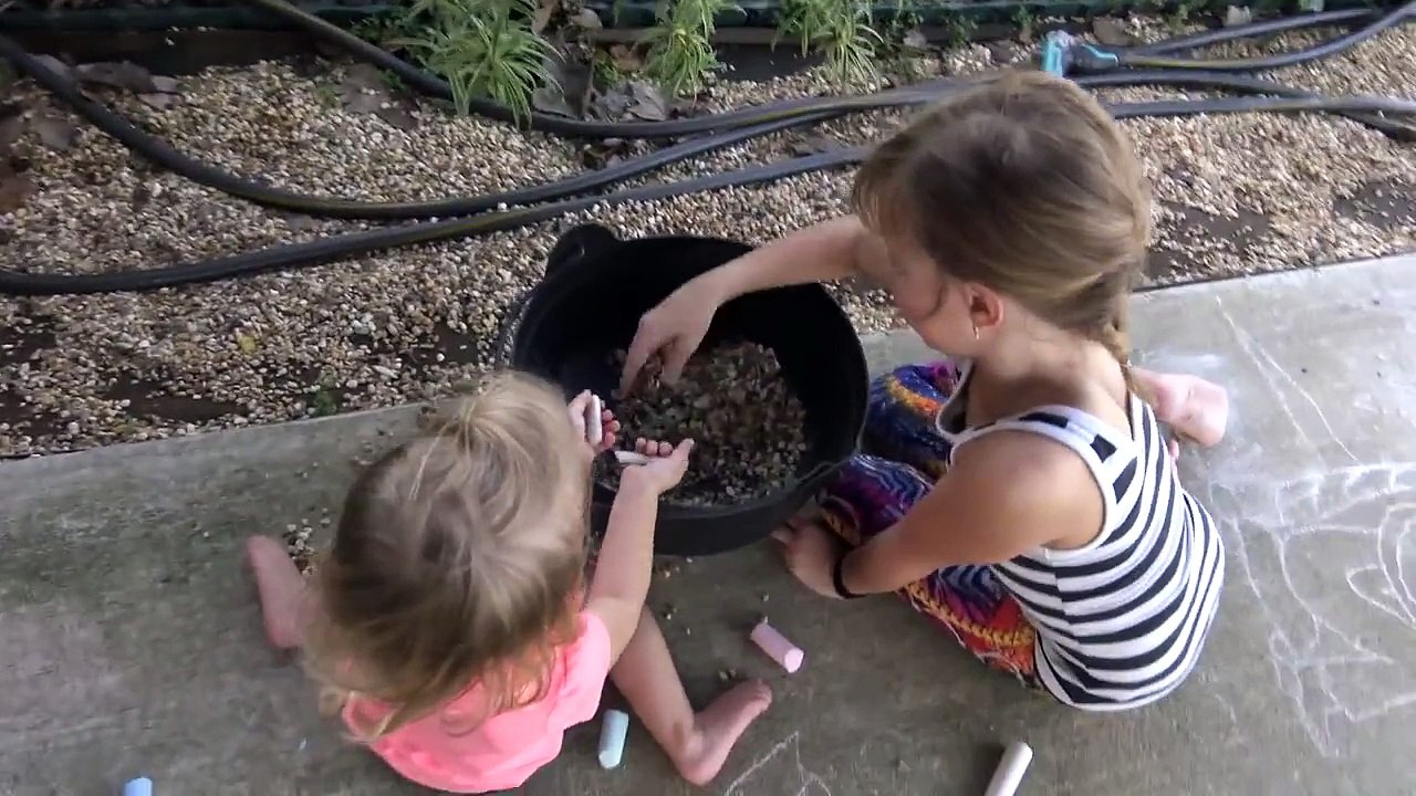 WHAT HAPPENED TO THE TURKEY?!?! | THANKSGIVING PRANK | FAMILY VLOG | SMELLY BELLY TV