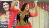 Dubai Show Attan da Musafaro Neelam Gull Best Dance