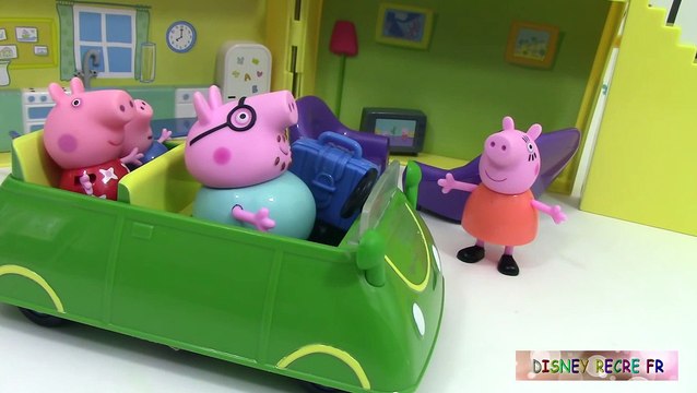 Peppa Pig La voiture de vacances Holiday Sunshine Car Jouets en français
