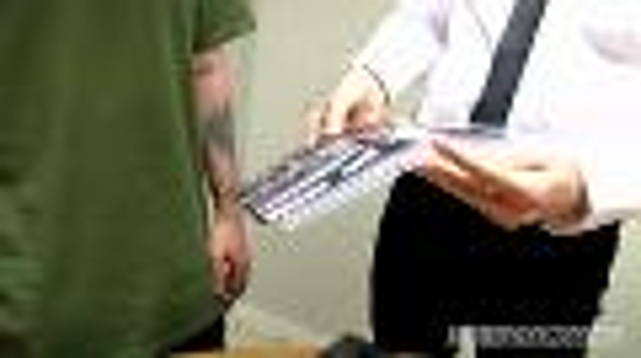 Unboxing Resident Evil HD Remasted