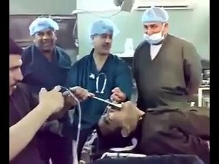 Midesinden öyle bir şey çıktı ki.. Yok Böyle Bir Şey