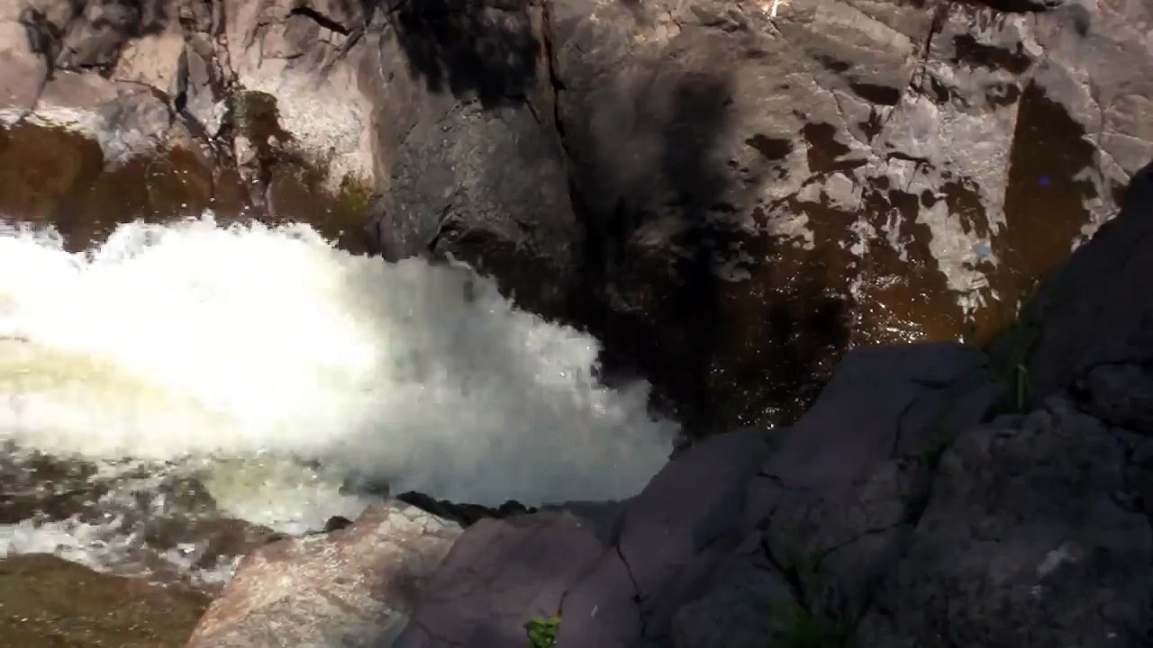 Disappearing Waterfall