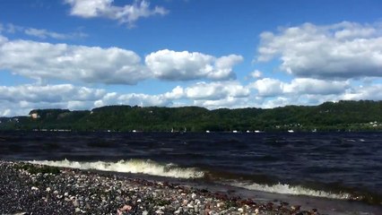 Relax - Sailboats & Waves