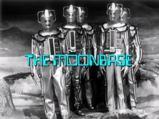 Loose Cannon The Moonbase Introduction - Sylvester McCoy LC18