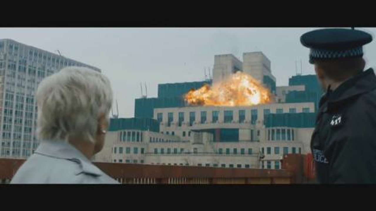 James Bond 007 Skyfall by Adele [OFFICIAL FULL MUSIC VIDEO]