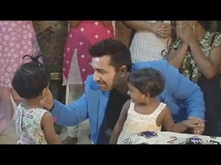 Ajaz Khan Celebrate His 34th Birthday With Orphan NGO Kids