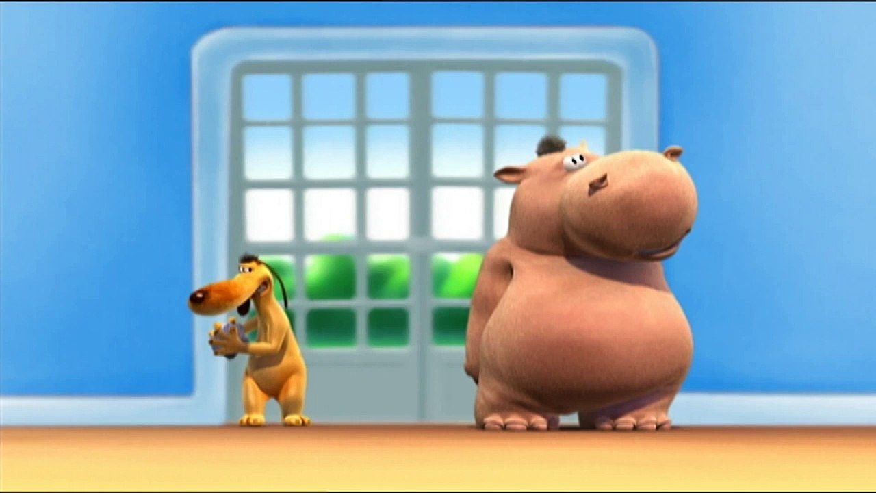 Pat and Stan - Paperball Fight (short)