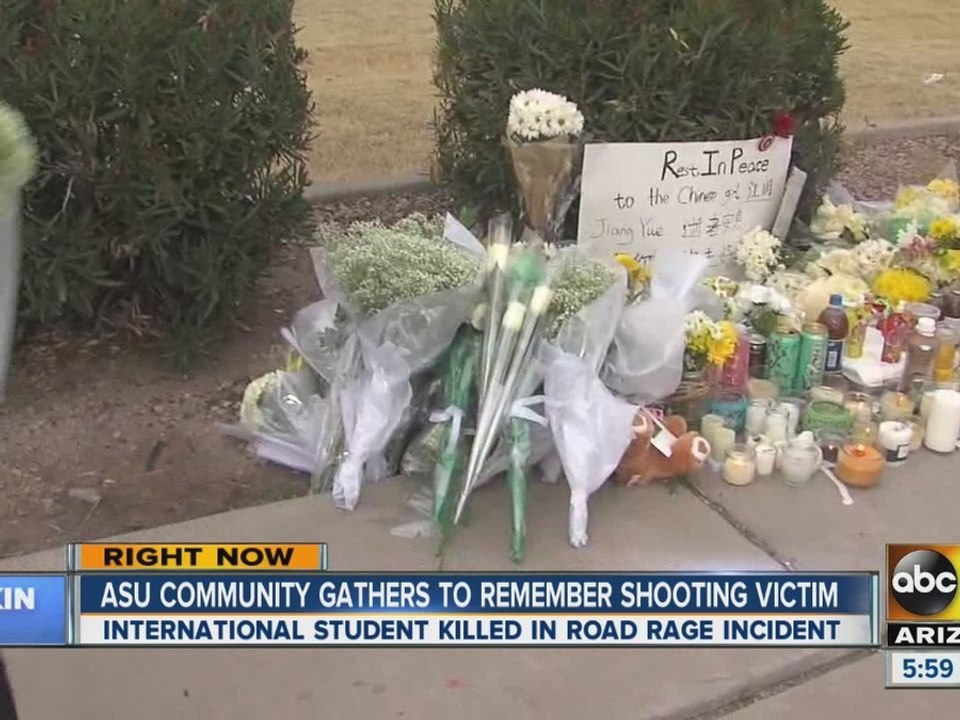 Chinese community gathers to honor killed international student