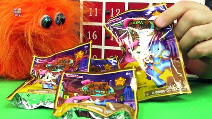 Surpise Christmas Toys Advent Calendar December 1st Sheriff Callies Blind Bags