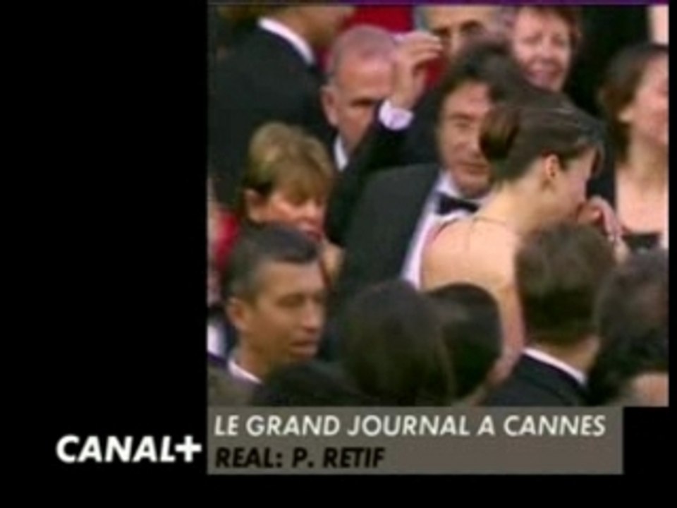 Sophie marceau sein nue cannes 2005