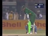 Sachin Tendulkar GREATEST CATCH OF HIS CAREER. Rare cricket video