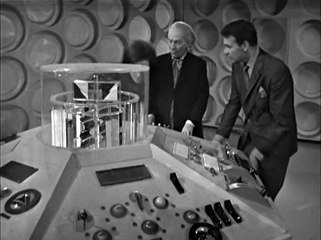 S02E12 - THE SLAVE TRADERS