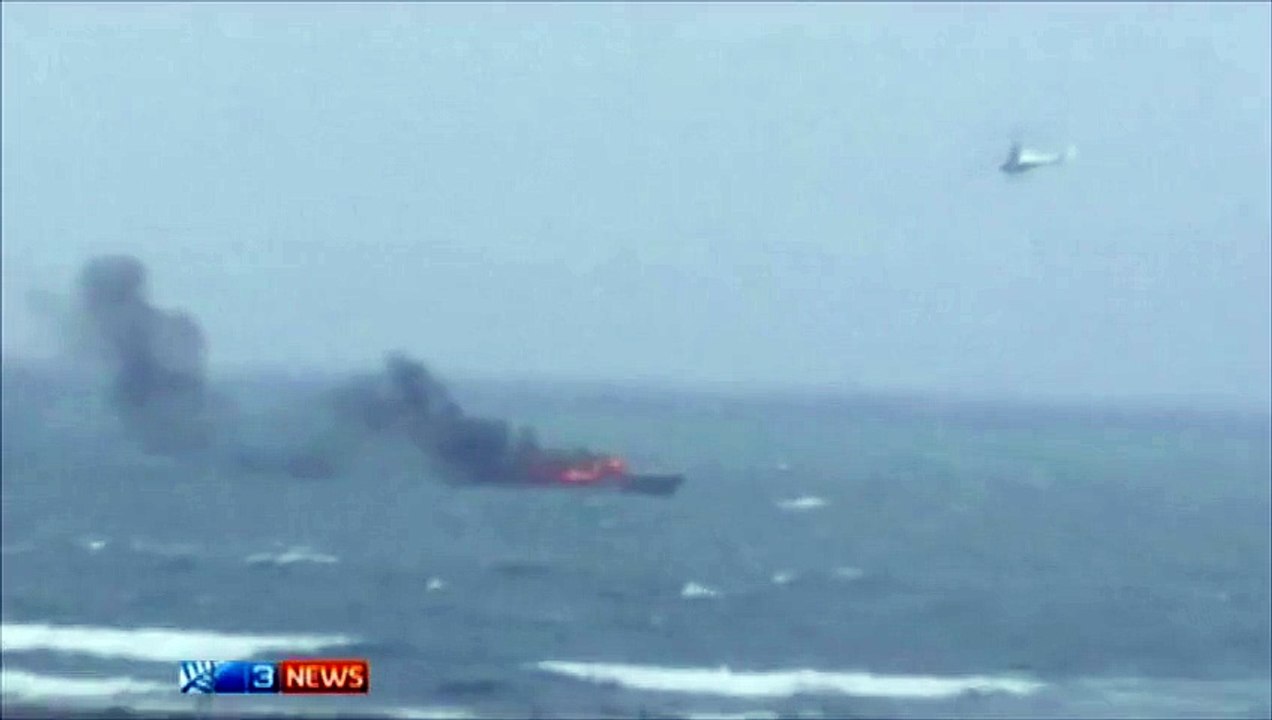 Un bateau de touristes prend feu en Nouvelle-Zélande, tous les passagers secourus