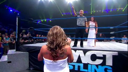 The Knockouts Evening Gown Match (May 8, 2014)
