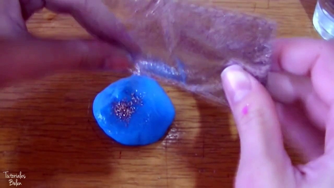 Como hacer slime o moco de gorila galáctico - Tutoriales Belen (4cIJLLKrWII)