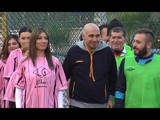 Casoria (NA) - Endometriosi, in campo la nazionale di calcio delle Mamme (18.01.16)