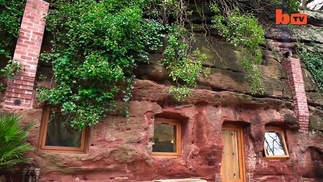 Casa de sonho numa caverna custou lhe 230 mil dólares