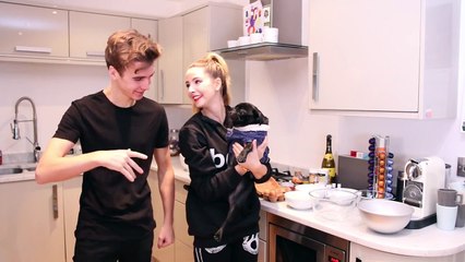 Halloween Cupcakes with PointlessBlog | Zoella