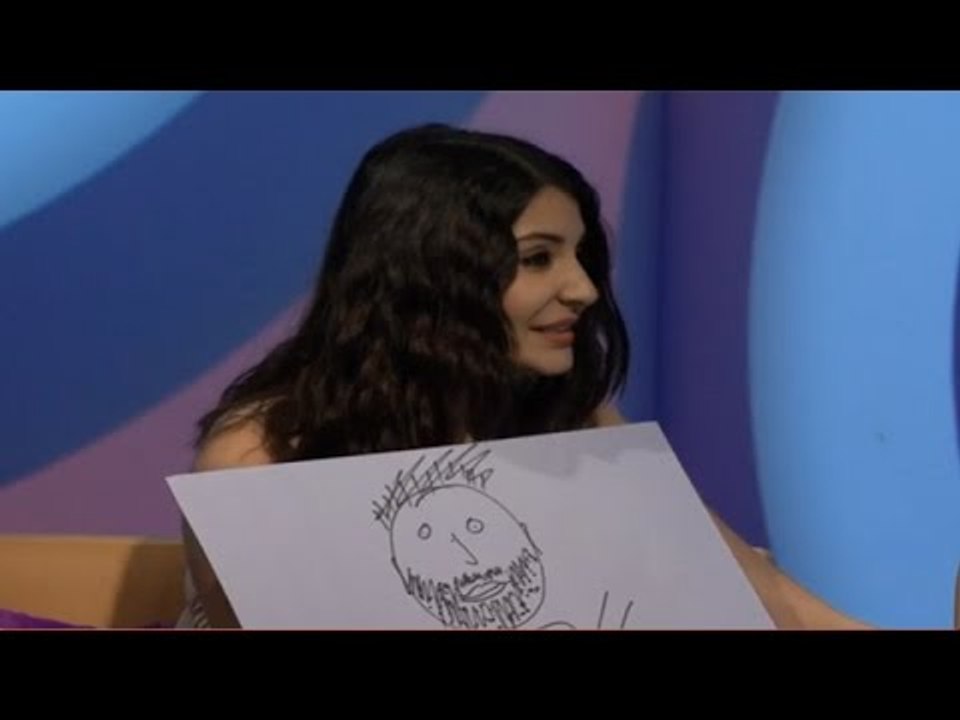 Anushka Sharma Draws BF Virat Kohli On A Canvas!
